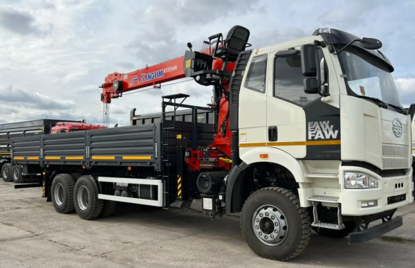 FAW CA3250 Борт с КМУ KANGLIM KS1256 — 1