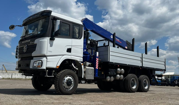 Shacman Х3000 6х6 2-х скатная, Борт с КМУ DongYang SS2036 — 1