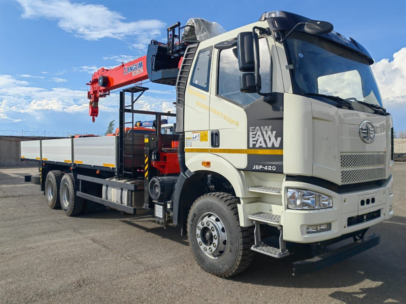 FAW 3250 6х6 2-х скатная, Борт с КМУ KANGLIM KS2057 — 1